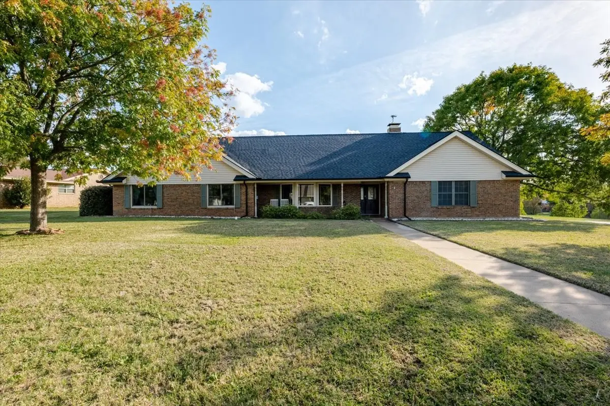 2600 Hilley Drive, Mineral Wells, TX 76067 - #1