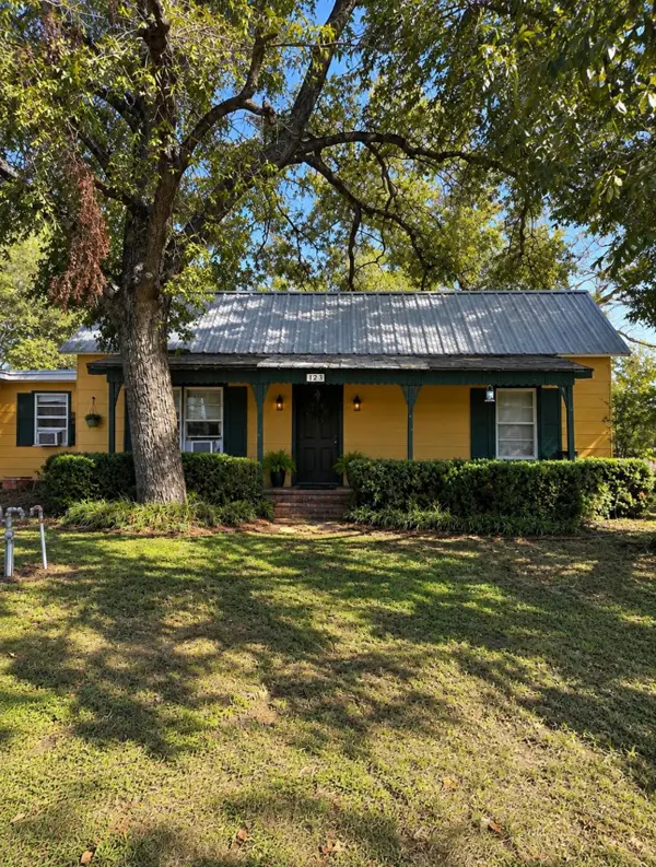 123 Main Street, Blanket, TX 76432