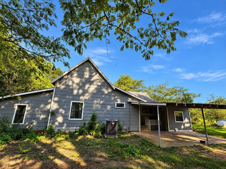 137 County Road 2362, Bagwell, TX 75412 - #2