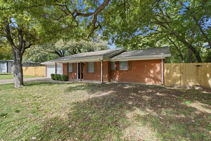 208 Live Oak Lane, Weatherford, TX 76086 - #2