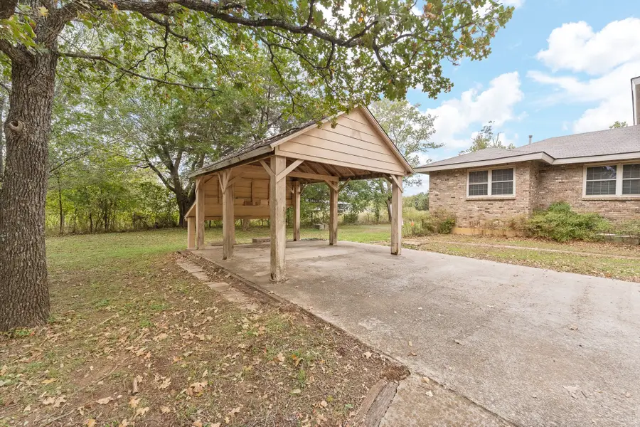 2525 E Fm 4, Cleburne, TX 76031 - #3