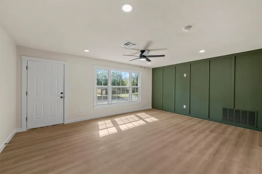 4617 Cole Avenue, Waco, TX 76710 - #3