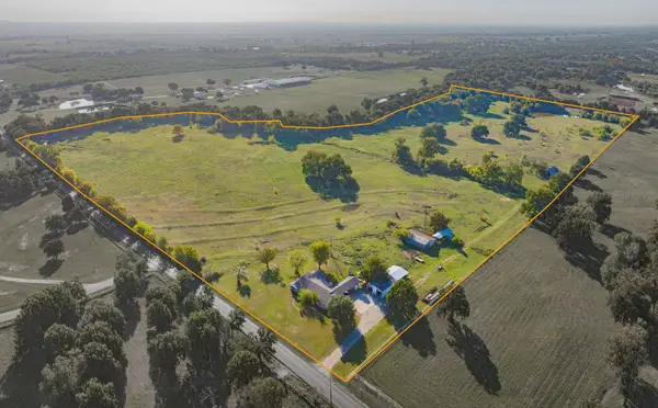 12592 Friendship Road, Pilot Point, TX 76258