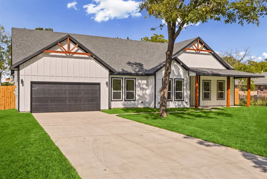 10511 Casnett Drive, Dallas, TX 75217 - #2