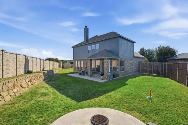 1024 Barry Drive, Weatherford, TX 76087