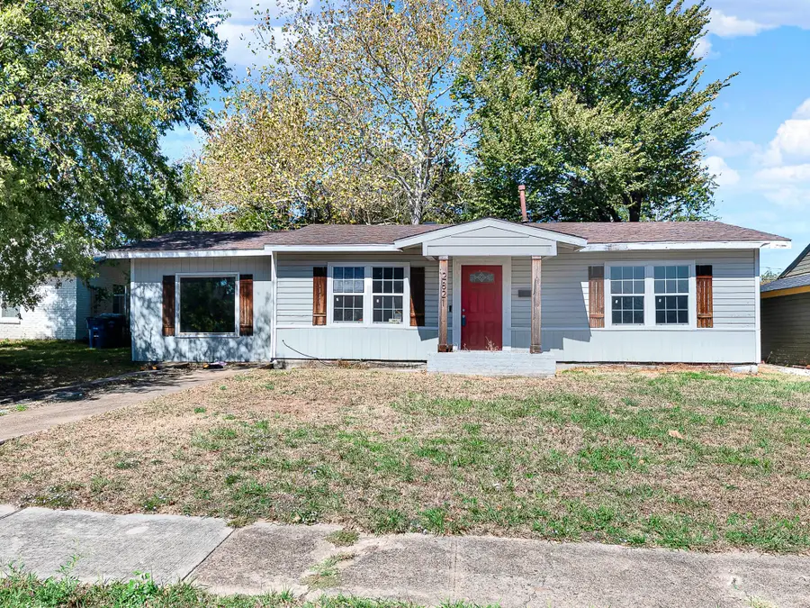 2821 Kilburn Avenue, Dallas, TX 75216 - #2