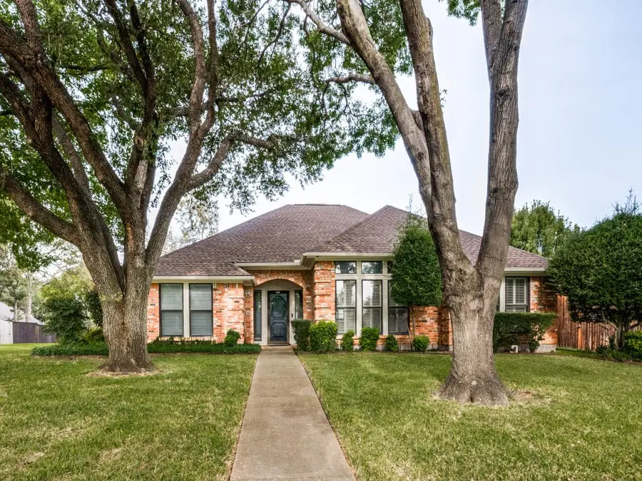 3640 Dahlia Drive, Grand Prairie, TX 75052 - #2