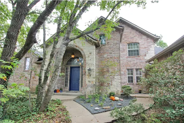 1340 N Creek Circle, Waxahachie, TX 75165
