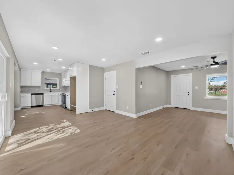 2318 Stonegate Street, Arlington, TX 76010 - #3