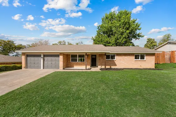 328 Afton Road, Fort Worth, TX 76134