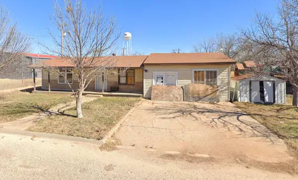 113 S Woods Street, Bronte, TX 76933