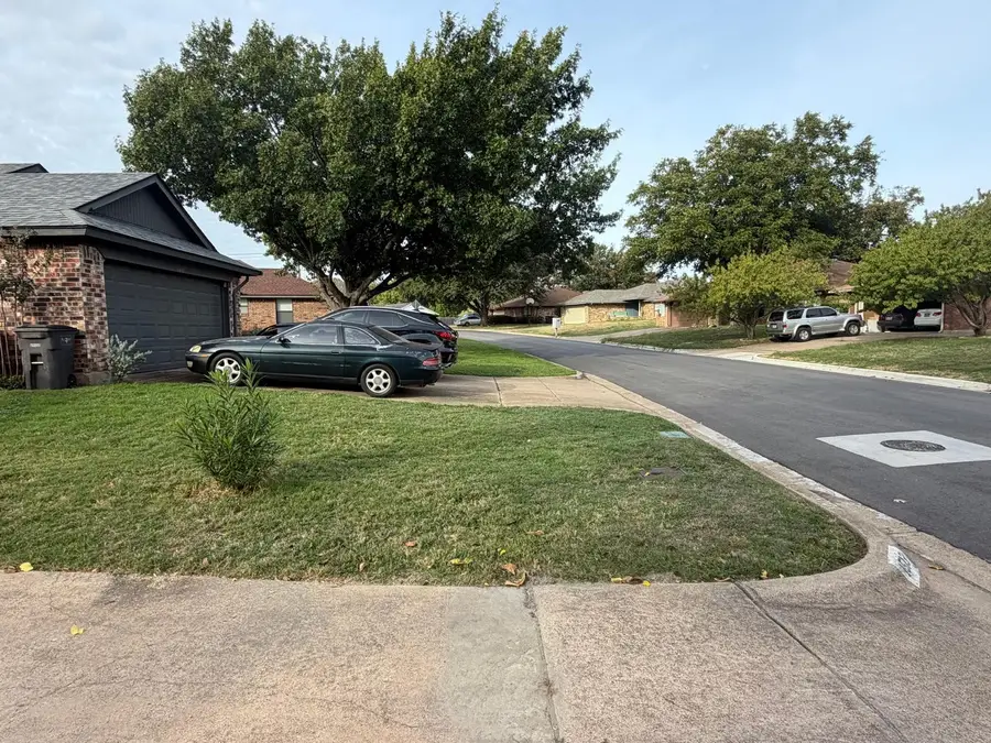 1513 Willow Vale Drive, Fort Worth, TX 76134 - #2