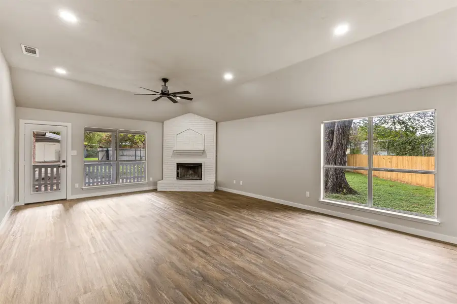 5358 Colony Hill Road, Fort Worth, TX 76112 - #2
