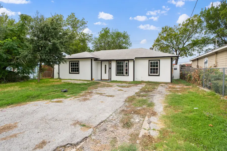622 Shawnee Trace, Grand Prairie, TX 75051 - #2