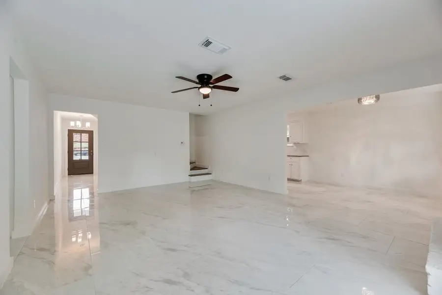 5614 University Hills Boulevard, Dallas, TX 75241 - #2