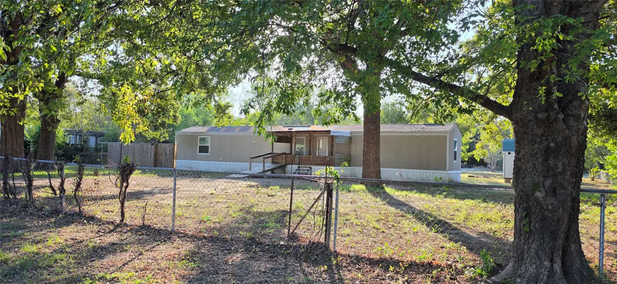 1001 Hemlock Drive, West Tawakoni, TX 75474 - #1