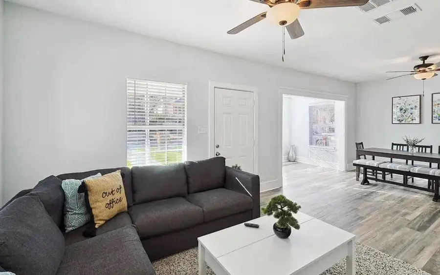 702 N Edgefield Avenue, Dallas, TX 75208 - #3