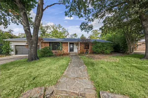 605 Ranier Circle, Garland, TX 75041