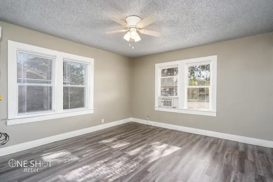 1118 N 11th Street, Abilene, TX 79601 - #2