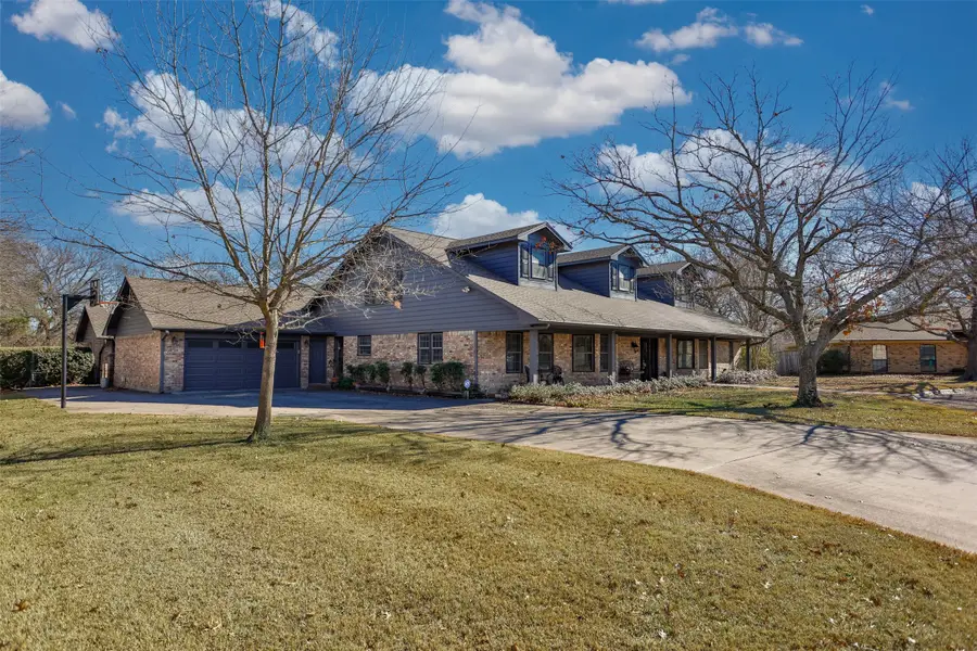 308 Wheeler Creek Court, Gainesville, TX 76240 - #2