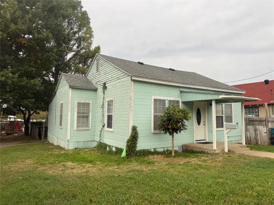 1026 S Austin Street, Sherman, TX 75090 - #2