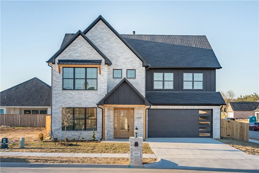 13019 Rainier Drive, Woodway, TX 76712 - Image #1