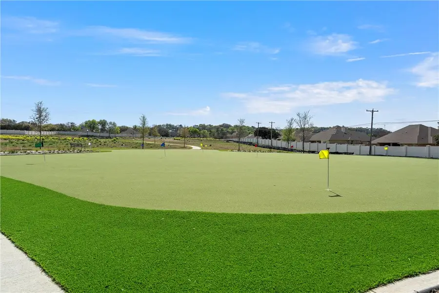 33 Pinehurst Drive, Woodway, TX 76712 - Image #3