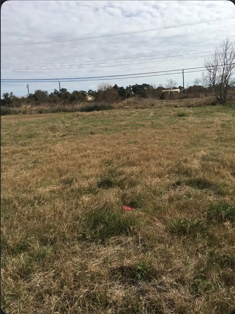 609-610 W Shady Oak Lane, Rockport, TX 78382 - Image #2