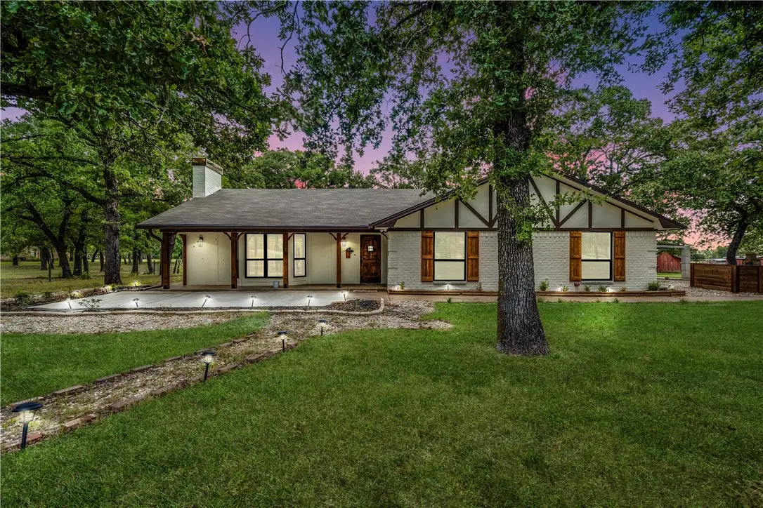 3754 Ft Graham Road, West, TX 76691 - Image #1