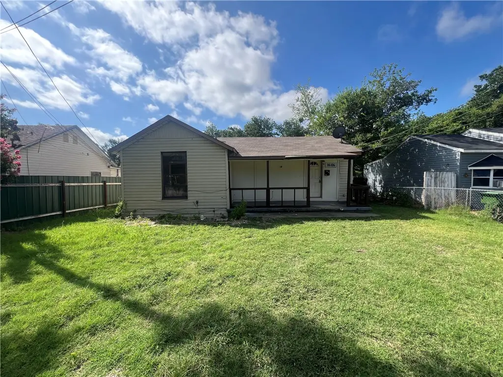 1606 Marshall Avenue, Waco, TX 76708 - Image #1