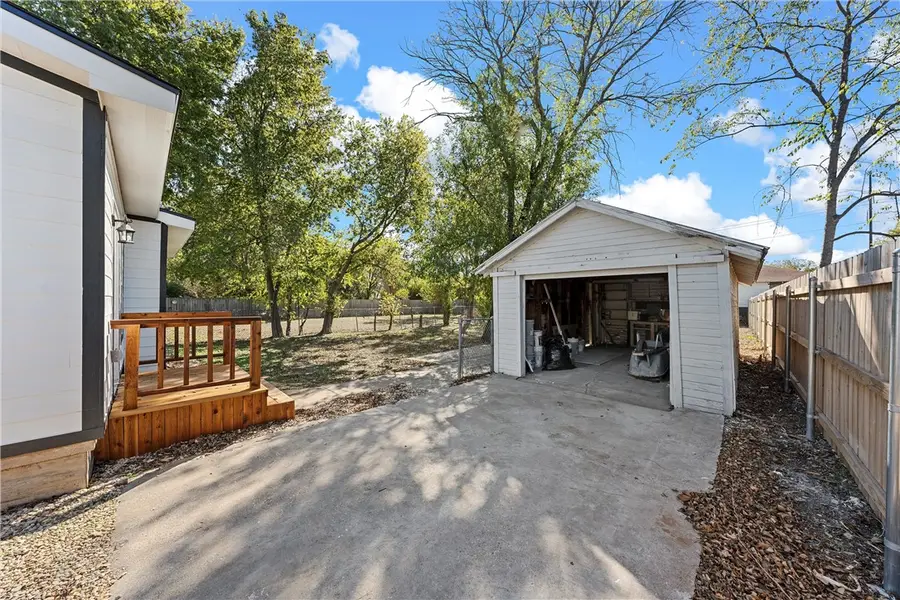 3412 N 24th Street, Waco, TX 76708 - Image #2