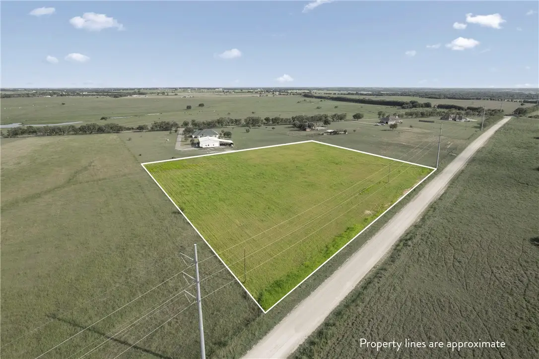 1228 N Old Temple Road, Lorena, TX 76655 - Image #1