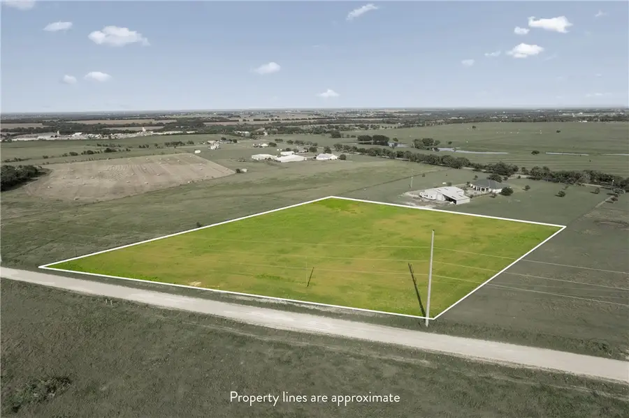 1228 N Old Temple Road, Lorena, TX 76655 - Image #3