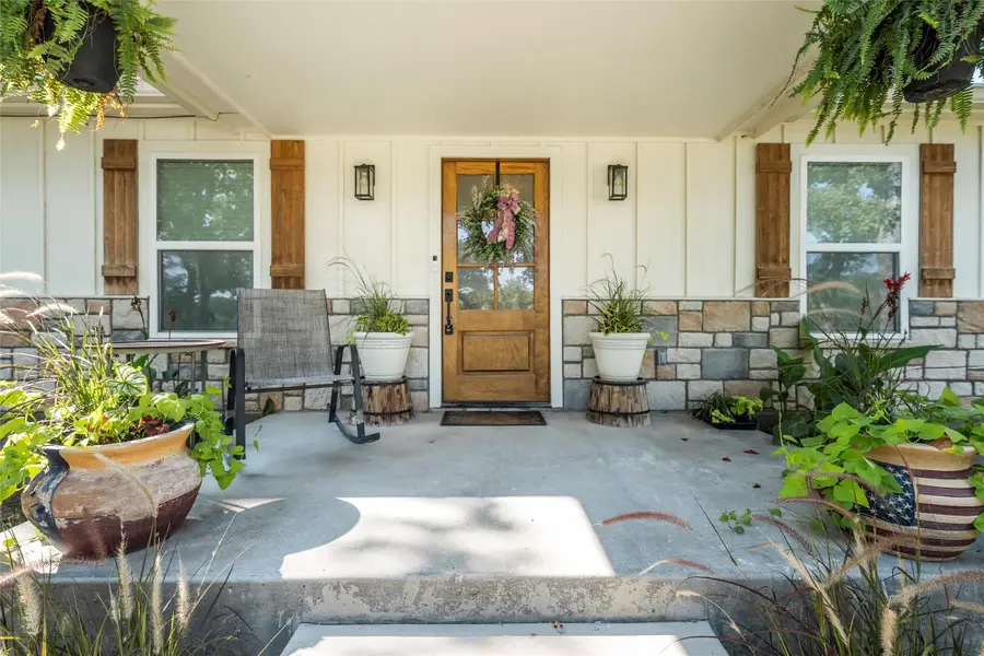 257 Oak Ridge Loop, Whitney, TX 76692 - #2