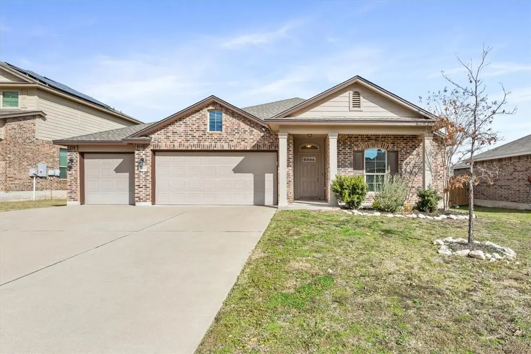 2820 Keathley Drive, Lorena, TX 76655 - Image #1