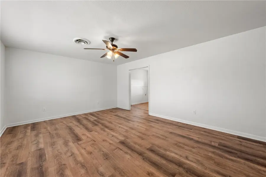 705 N Scarlett Lane, Waco, TX 76705 - Image #2