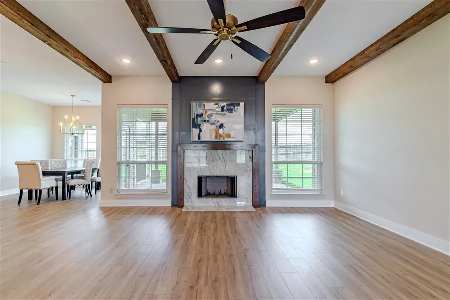 1037 Queen Elizabeth Drive, McGregor, TX 76657 - Image #3