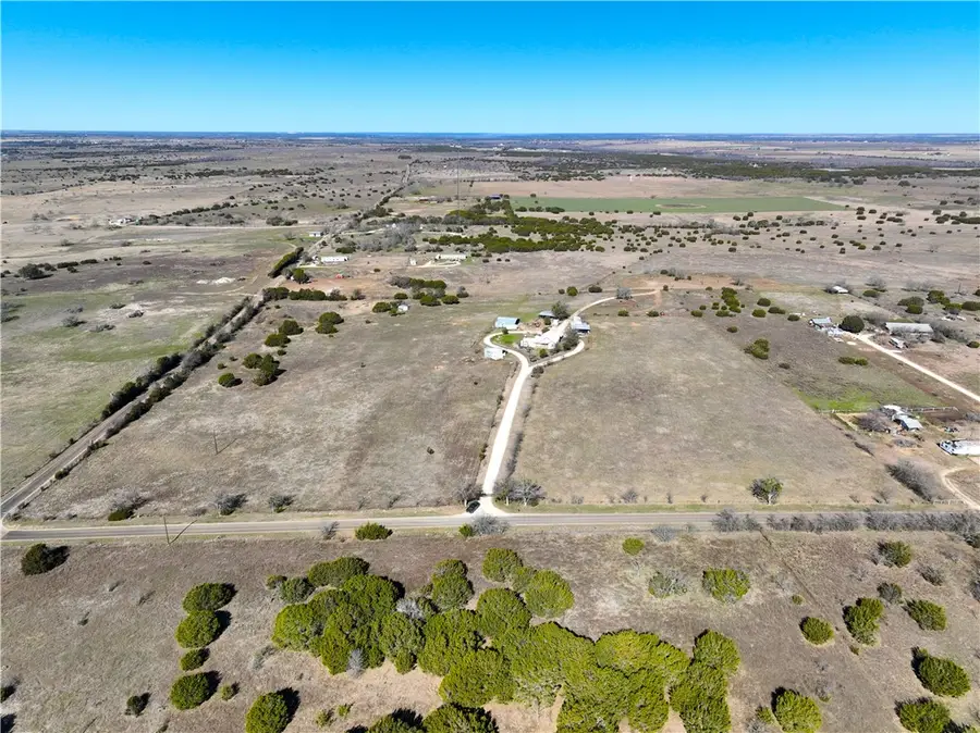 2288 Compton School Road, Crawford, TX 76638 - Image #2