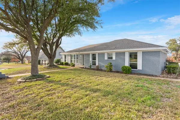 8517 Briargrove Drive, Woodway, TX 76712