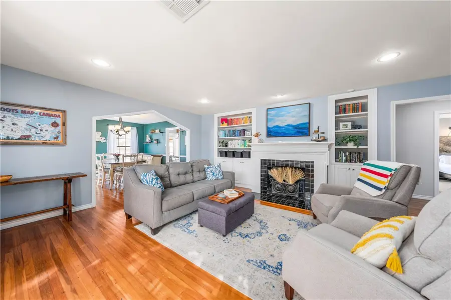 3909 Austin Avenue, Waco, TX 76710 - Image #2