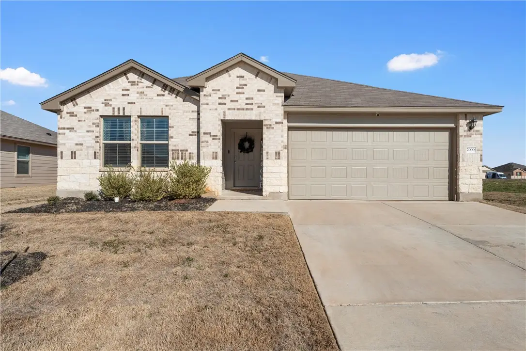 7009 Llano Drive, China Spring, TX 76633 - Image #1