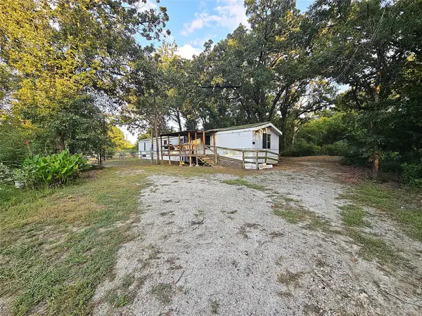 109 Pr 5881a, Jewett, TX 75846