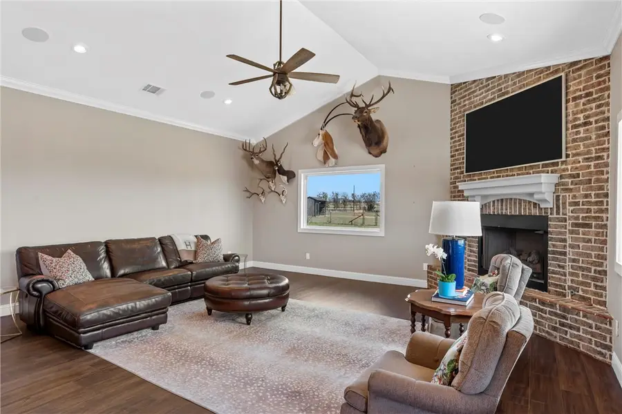 1244 Losak Road, Lorena, TX 76655 - Image #2