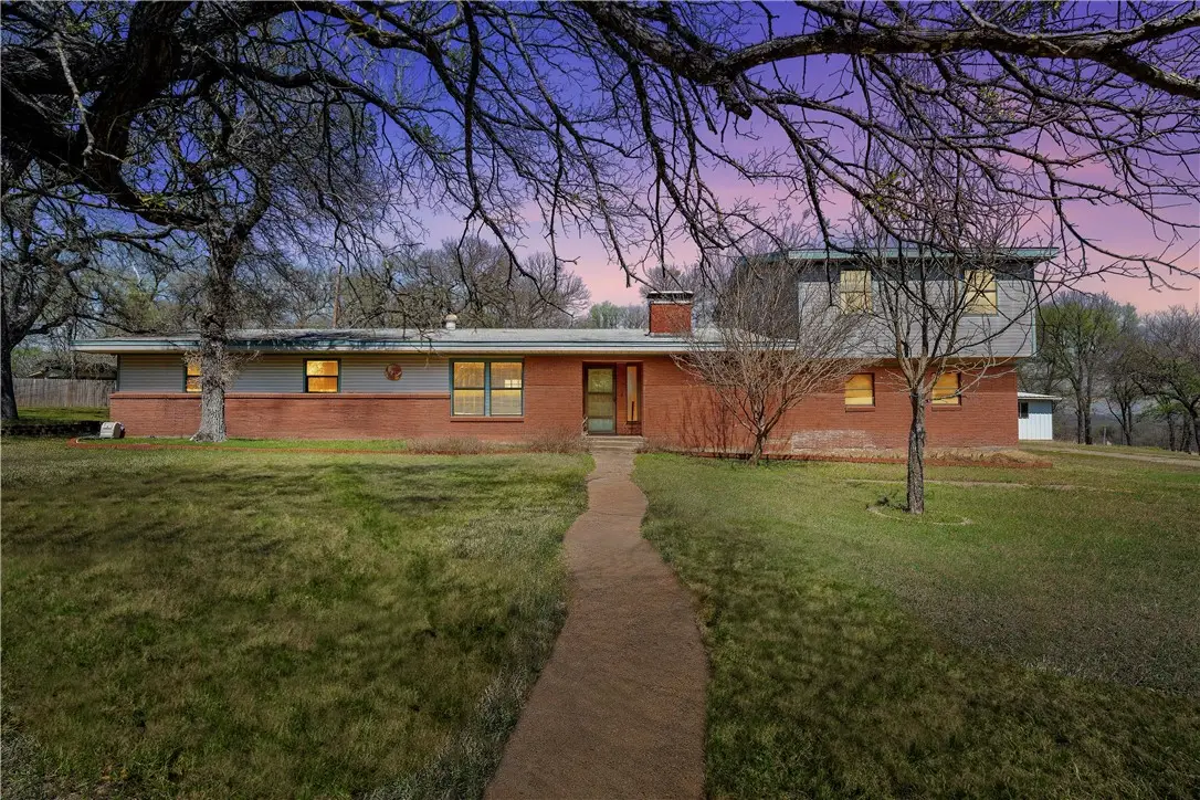 271 Candyce Drive, Lorena, TX 76655 - Image #1