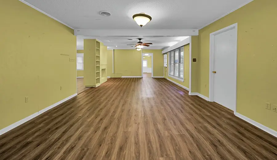 701 Arlington Drive, Woodway, TX 76712 - Image #3