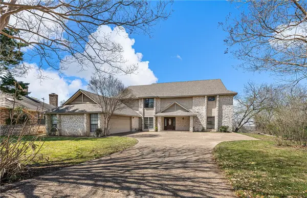10009 Stony Point Drive, Woodway, TX 76712