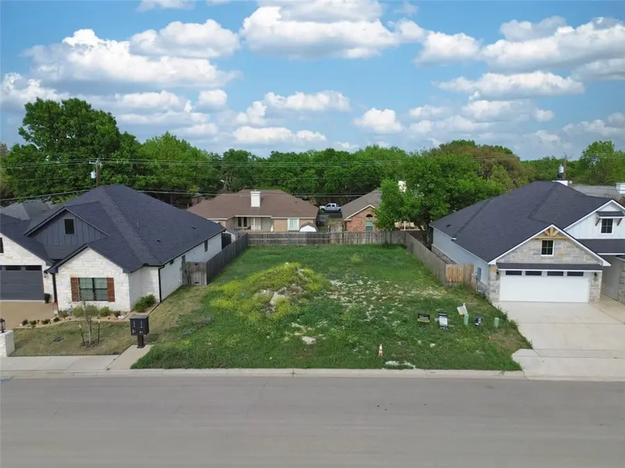 1521 Tranquility Trail, Woodway, TX 76712 - Image #2