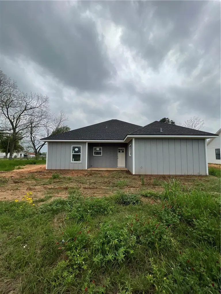 412 E Hunt Street, Bremond, TX 76629 - Image #3