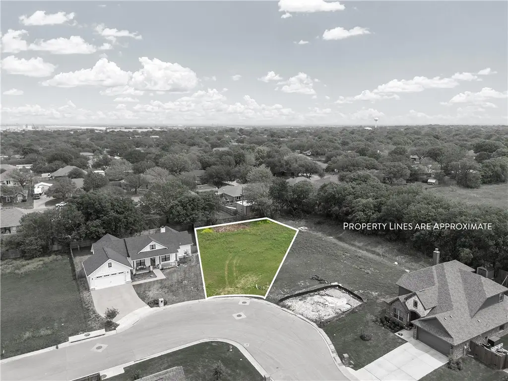 9912 Durango Trail, Woodway, TX 76712 - Image #1