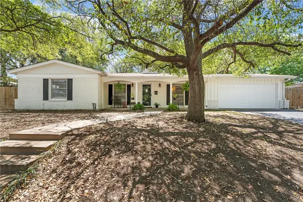 2212 Charboneau Street, Waco, TX 76710